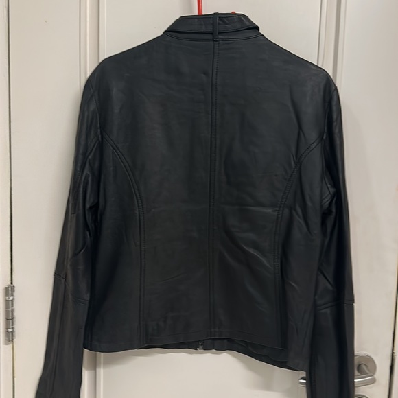 GQ Firenze-Italia Pure Leather short jacket! Classy, stylish, sassy!UK S/M! NWOT - Picture 10 of 16